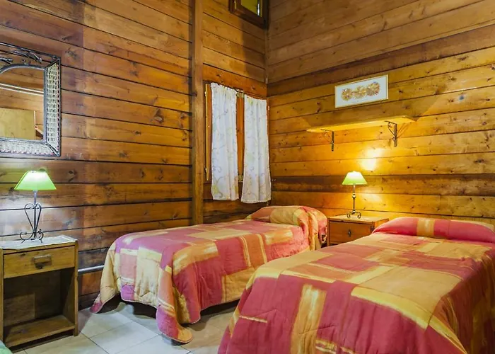 Etna Tatil Evi Milo